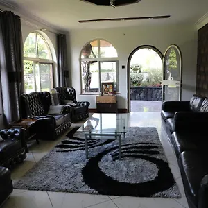 Stallion Place - Hotel Kampala
